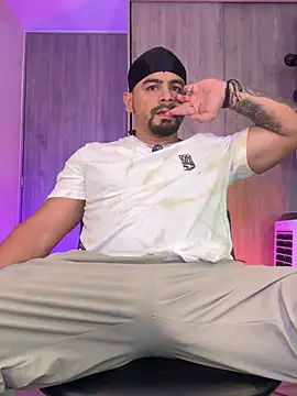 Ricardo 1998 online show from April 1, 4:13 am