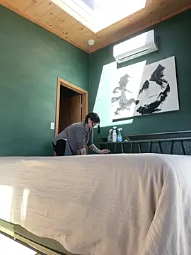 1-800-FUCKYOU online show from February 9, 7:18 pm