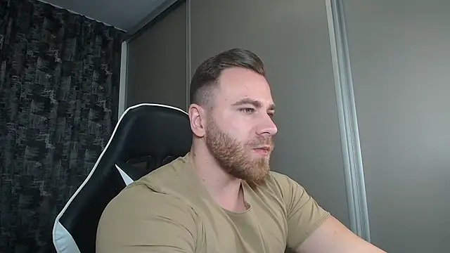 Thori92 online show from March 1, 7:15 pm