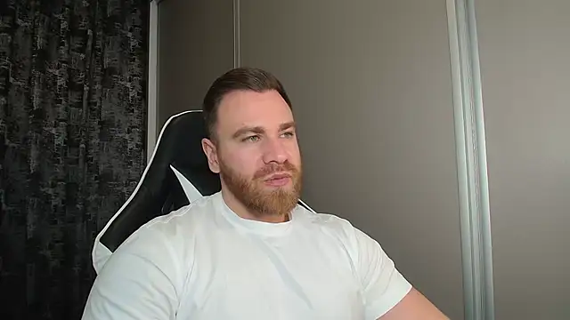 Thori92 online show from February 7, 5:16 pm