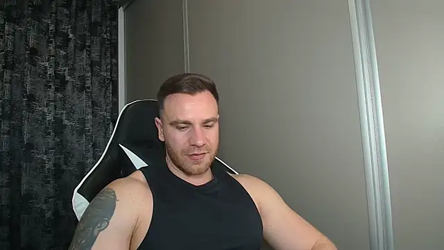 Thori92 online show from March 28, 3:33 pm