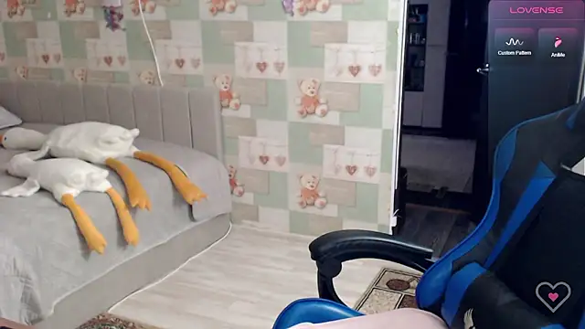 Korolek12 online show from February 26, 4:44 am