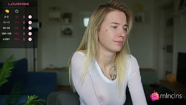 melanielwithu online show from September 22, 12:40 pm