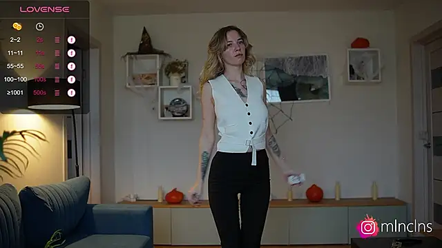 melanielwithu online show from October 23, 11:31 am