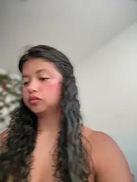 Snapshot of Peach_Girll chatting on June 30, 7:37 pm Peach Girll online show from June 30, 7:37 pm