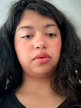 Snapshot of Peach_Girll chatting on July 17, 7:08 pm Peach Girll online show from July 17, 7:08 pm