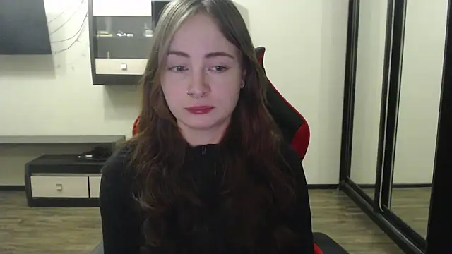 Snapshot of Laralianna chatting on February 6, 9:06 pm Laralianna online show from February 6, 9:06 pm