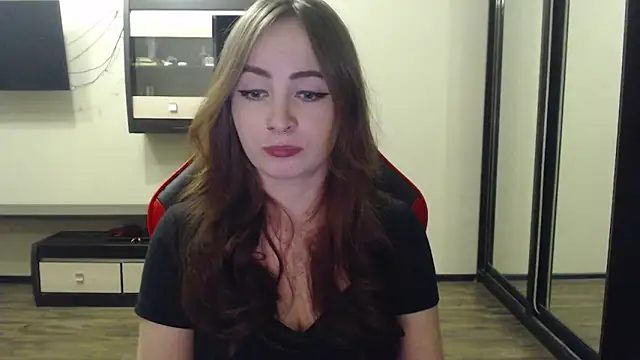 Snapshot of Laralianna chatting on February 16, 5:59 pm Laralianna online show from February 16, 5:59 pm