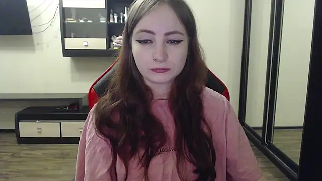 Snapshot of Laralianna chatting on February 22, 4:51 pm Laralianna online show from February 22, 4:51 pm