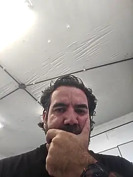 MysterBearMG online show from February 11, 3:39 pm