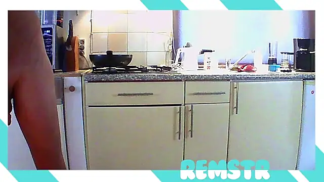 Remstr online show from December 1, 11:59 am