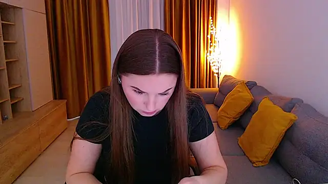  Mia Adams online show from March 30, 9:54 am