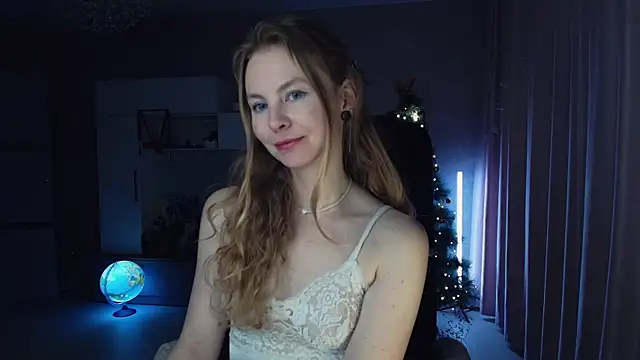 Snapshot of Cuddle_Cat chatting on December 21, 1:40 pm Cuddle Cat online show from December 21, 1:40 pm