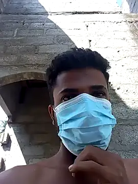 Snapshot of _Cute_ariana_ chatting on January 13, 5:01 am Cute ariana online show from January 13, 5:01 am