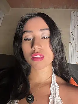 Snapshot of Valentinne_z chatting on May 12, 11:57 pm Valentinne z online show from May 12, 11:57 pm