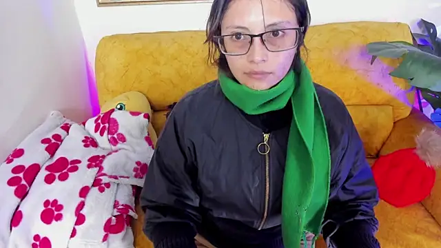 Snapshot of Kyomi_chang chatting on May 7, 12:43 pm Kyomi chang online show from May 7, 12:43 pm