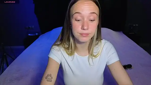 SexyCocobutt online show from April 12, 1:38 pm