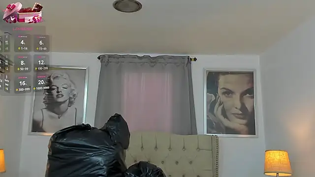 Snapshot of Beautyari_ chatting on February 17, 12:27 pm Beautyari online show from February 17, 12:27 pm