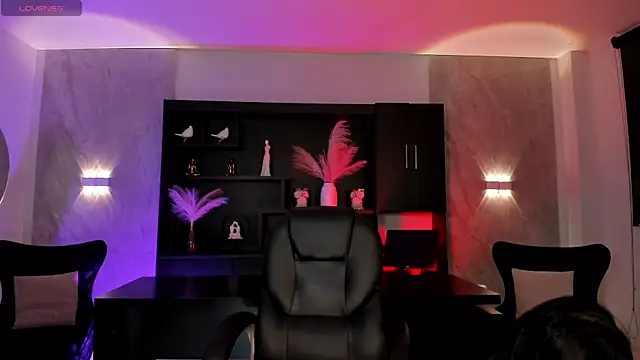 JennaOlsonX online show from October 9, 6:28 pm