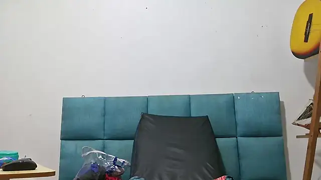 Allyson Devil online show from April 6, 9:49 pm