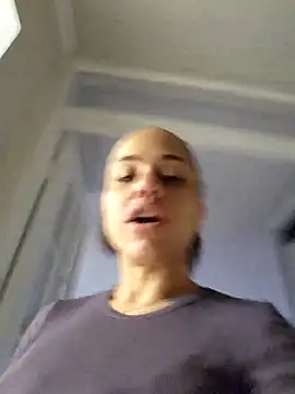 Snapshot of RuggyRackz chatting on November 8, 9:13 pm RuggyRackz online show from November 8, 9:13 pm