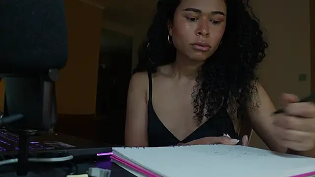 GabriSaenz online show from January 17, 1:15 am