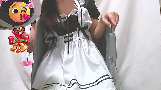 Snapshot of SquirtUniversity chatting on February 11, 9:53 am SquirtUniversity online show from February 11, 9:53 am