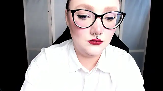 Snapshot of YourDyingBride chatting on November 19, 3:50 am YourDyingBride online show from November 19, 3:50 am