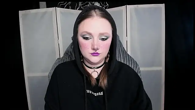 Snapshot of YourDyingBride chatting on March 3, 12:50 am YourDyingBride online show from March 3, 12:50 am