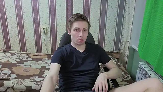 darienlarge online show from April 17, 8:56 pm