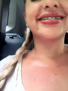 sammyqueenx21 online show from March 20, 6:20 pm