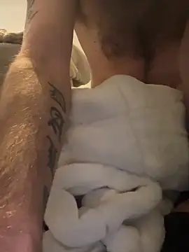 Snapshot of Furdale chatting on December 27, 2:33 pm Furdale online show from December 27, 2:33 pm