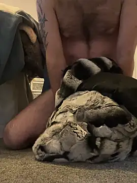 Snapshot of Furdale chatting on December 31, 1:19 pm Furdale online show from December 31, 1:19 pm