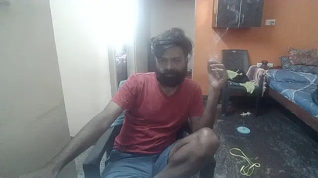 Snapshot of Indiaguy4u chatting on January 20, 5:59 am Indiaguy4u online show from January 20, 5:59 am