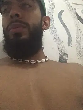 Snapshot of Alessandro__Rossi chatting on January 24, 9:05 pm Alessandro Rossi online show from January 24, 9:05 pm