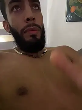 Snapshot of Alessandro__Rossi chatting on September 24, 6:55 pm Alessandro Rossi online show from September 24, 6:55 pm