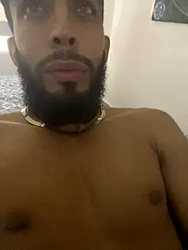 Snapshot of Alessandro__Rossi chatting on October 15, 1:11 pm Alessandro Rossi online show from October 15, 1:11 pm
