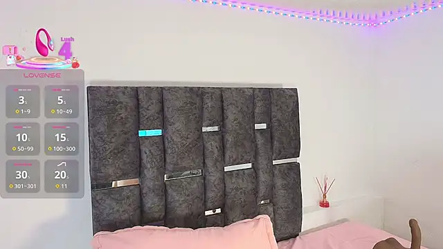 Natasharuso online show from September 26, 12:09 pm