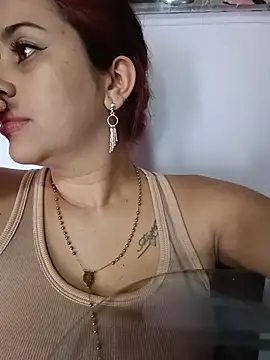 Snapshot of Latina_sexy1 chatting on July 8, 4:22 pm Latina sexy1 online show from July 8, 4:22 pm