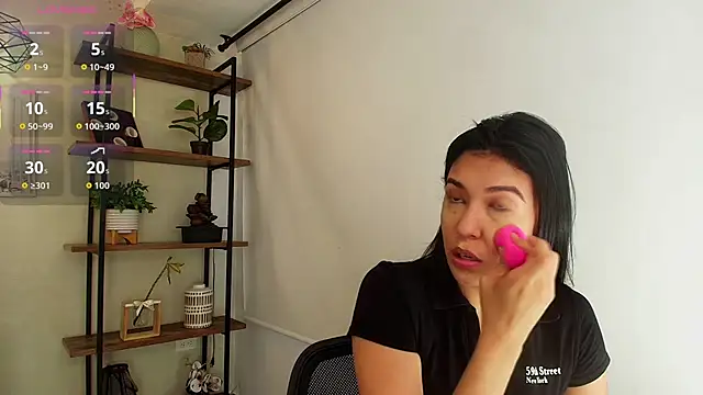 Sassy--Girl online show from March 3, 6:03 pm