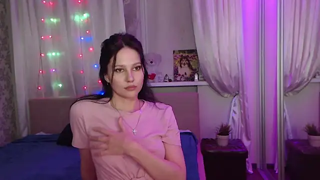 Snapshot of Zlata888 chatting on March 26, 7:41 pm Zlata888 online show from March 26, 7:41 pm