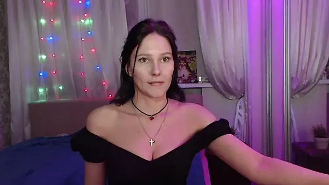 Snapshot of Zlata888 chatting on April 18, 5:39 pm Zlata888 online show from April 18, 5:39 pm