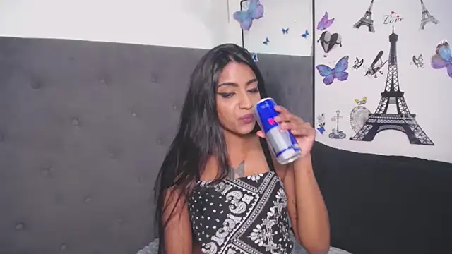 Snapshot of Delilah_Blazee chatting on September 15, 10:21 pm Delilah Blazee online show from September 15, 10:21 pm