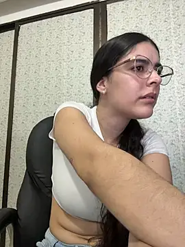  Niah  online show from March 13, 8:37 pm