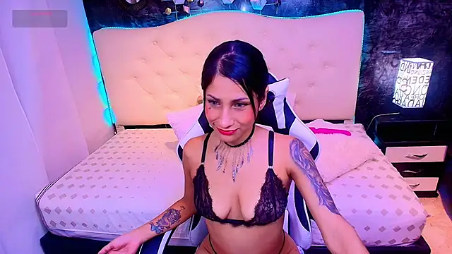 Snapshot of tamara_colliins_ chatting on October 13, 4:12 am tamara colliins online show from October 13, 4:12 am