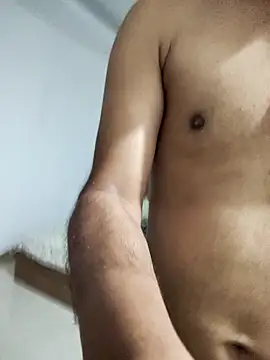 BhabhiLover069 online show from March 8, 12:30 pm