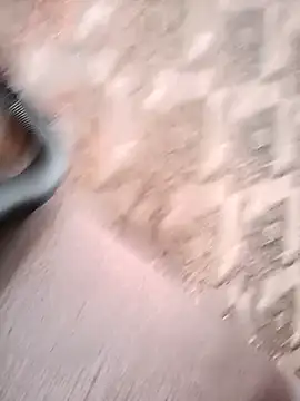 LeilaSaint online show from October 24, 7:05 am