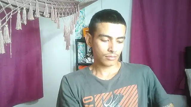 sorry-mom69 online show from February 13, 11:06 am