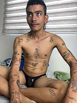 sorry-mom69 online show from April 4, 2:36 pm