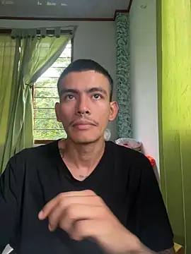 sorry-mom69 online show from May 24, 11:37 am